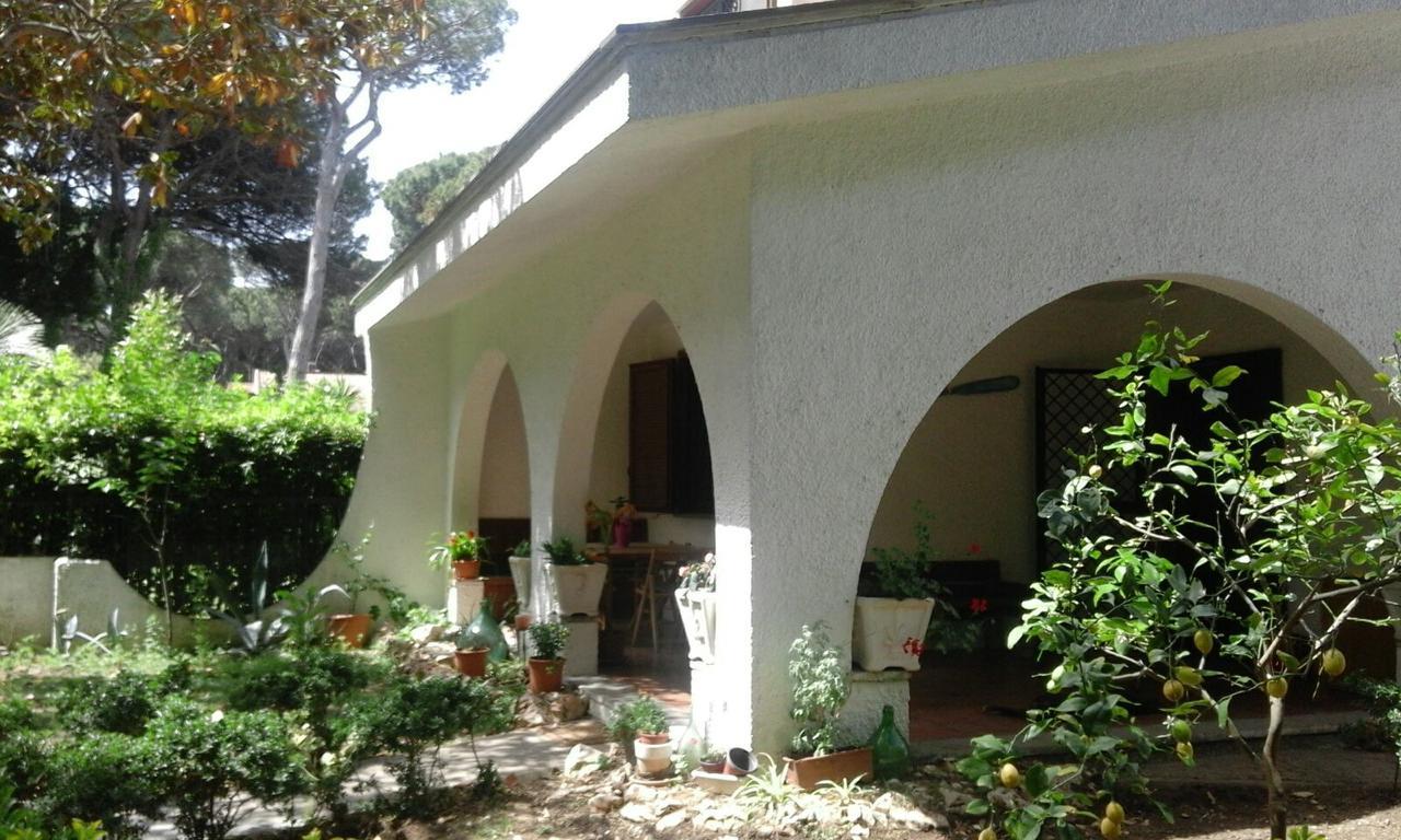 La Casa Di Nataly Panzió Fregenae Kültér fotó